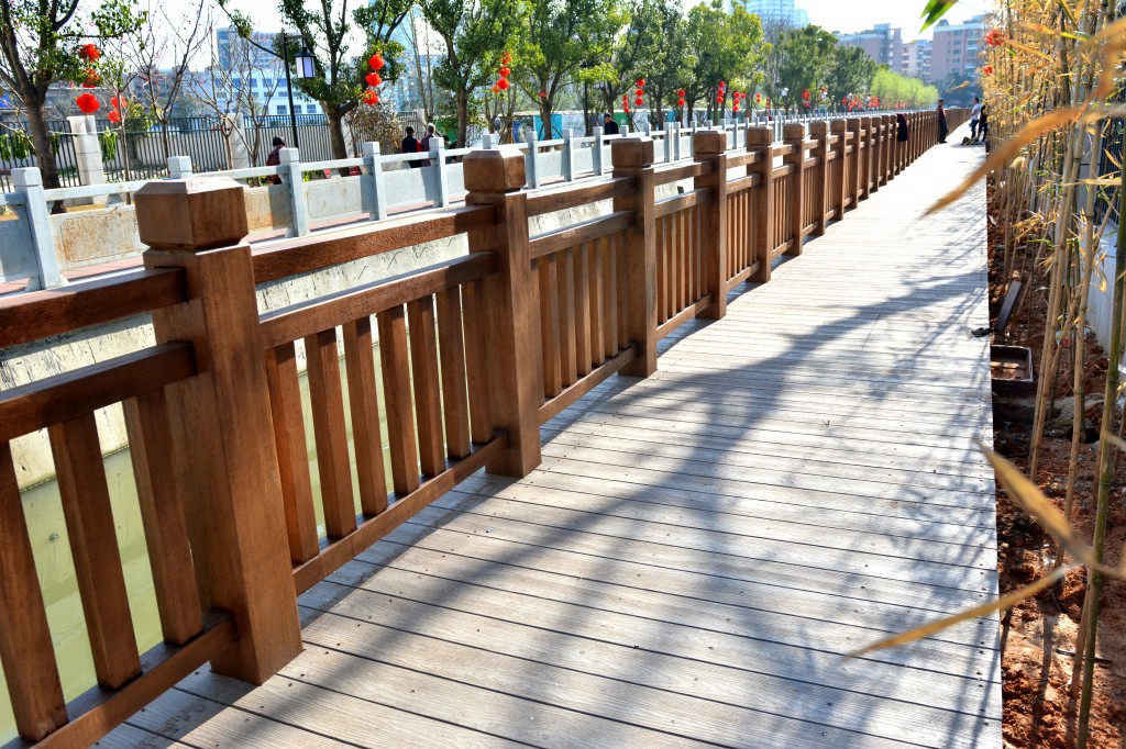 金强TKK栈道板扮靓福州琴亭河畔